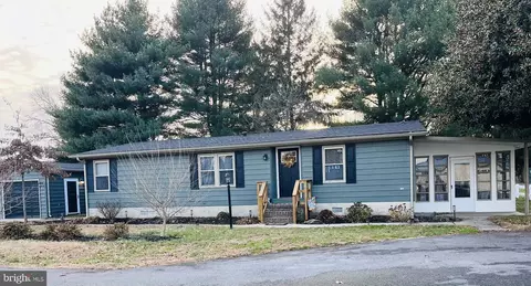 307 Jean Bradley Cir #314, Frederica, DE 19946