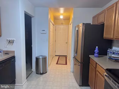 Entry Way - 40 Anchor Ln, Dover, DE 19901 photo 1 of 1