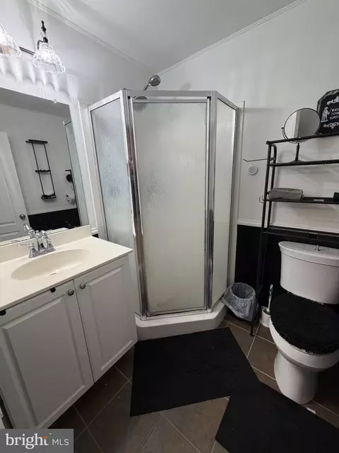 Bath - 259 E Sheldrake Cir, Dover, DE 19904 photo 1 of 4