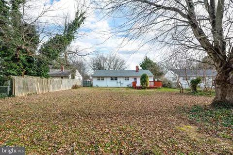 Exterior - 108 N Halsey Rd, Dover, DE 19901 photo 5 of 5