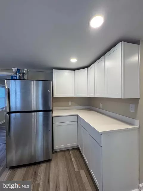 Kitchen - 2389 White Oak Rd, Dover, DE 19901 photo 2 of 4