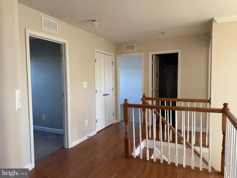 Entry Way - 40 Loder Dr, Smyrna, DE 19977 photo 2 of 3