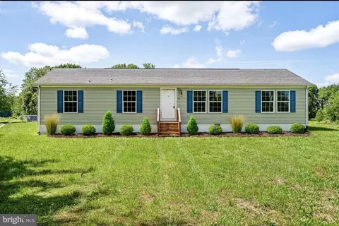 35 Dapple Gray Ln, Dover, DE 19904