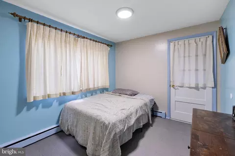 Bedroom - 804 Sunset Ter, Dover, DE 19904 photo 1 of 7