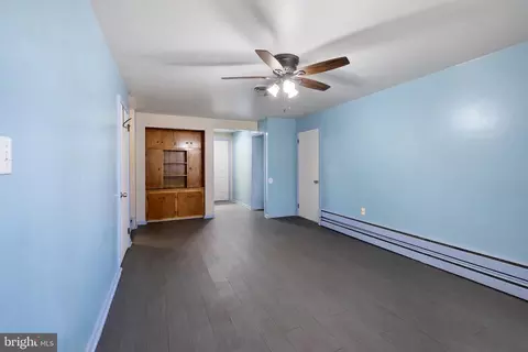 Entry Way - 804 Sunset Ter, Dover, DE 19904 photo 3 of 6