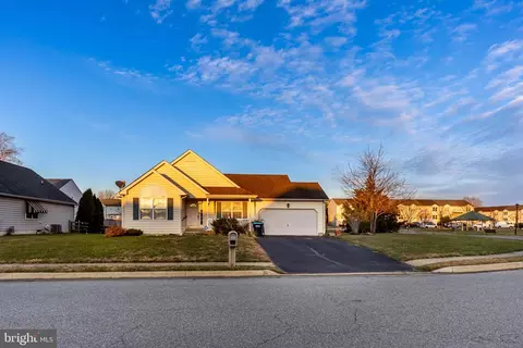 2 Liborio Ln, Smyrna, DE 19977