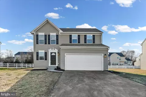 29 Garden Crest Ln, Dover, DE 19901