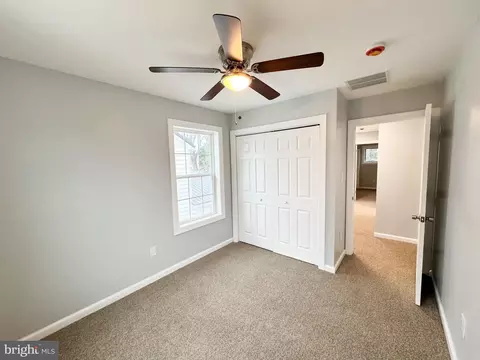 Bedroom - 24 S Queen St, Dover, DE 19904 photo 3 of 6
