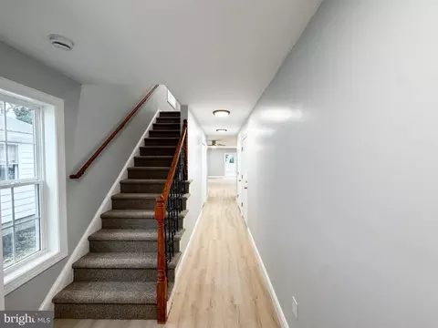 Entry Way - 24 S Queen St, Dover, DE 19904 photo 1 of 3
