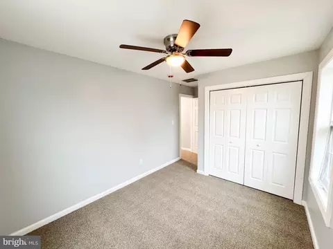 Bedroom - 24 S Queen St, Dover, DE 19904 photo 5 of 6