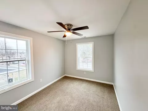 Bedroom - 24 S Queen St, Dover, DE 19904 photo 6 of 6