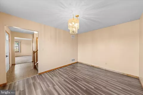 Entry Way - 74 Nanticoke Dr, Dover, DE 19904 photo 2 of 3
