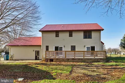 Exterior - 74 Nanticoke Dr, Dover, DE 19904 photo 6 of 7