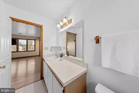 Bath - 74 Nanticoke Dr, Dover, DE 19904 photo 1 of 5
