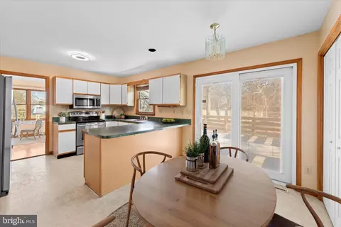 Kitchen - 74 Nanticoke Dr, Dover, DE 19904 photo 3 of 3