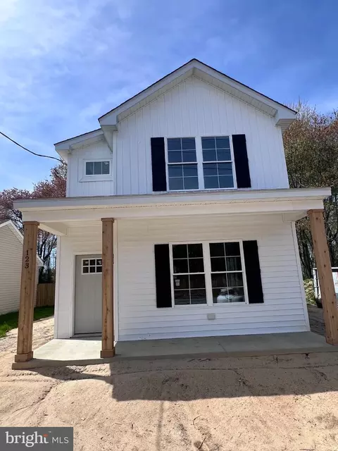 123 East St, Harrington, DE 19952