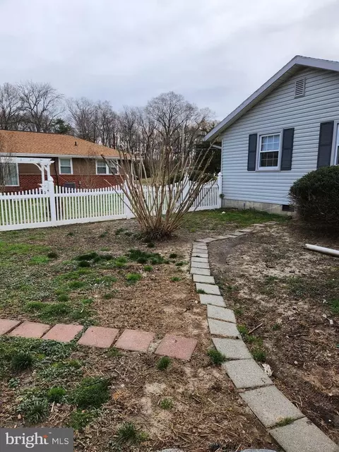 Exterior - 367 Rustic Ln, Dover, DE 19901 photo 3 of 5