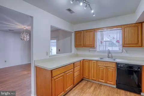 Kitchen - 9 Gristmill Dr, Dover, DE 19904 photo 3 of 4