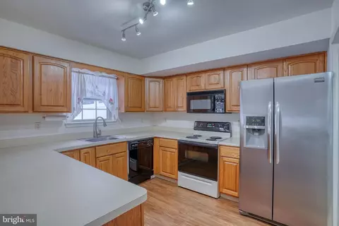 Kitchen - 9 Gristmill Dr, Dover, DE 19904 photo 1 of 4