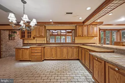 Kitchen - 271 Troon Rd, Dover, DE 19904 photo 1 of 4