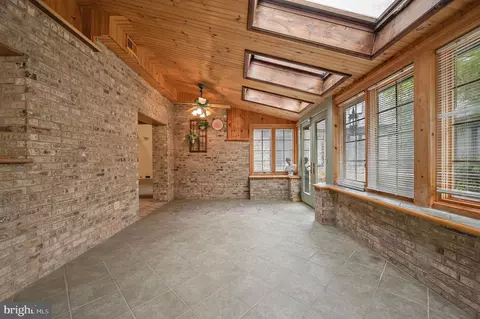 Entry Way - 271 Troon Rd, Dover, DE 19904 photo 1 of 2