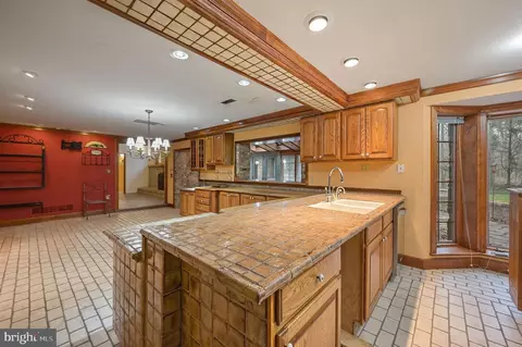 Kitchen - 271 Troon Rd, Dover, DE 19904 photo 4 of 4