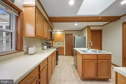 Kitchen - 1023 S State St, Dover, DE 19901 photo 4 of 5