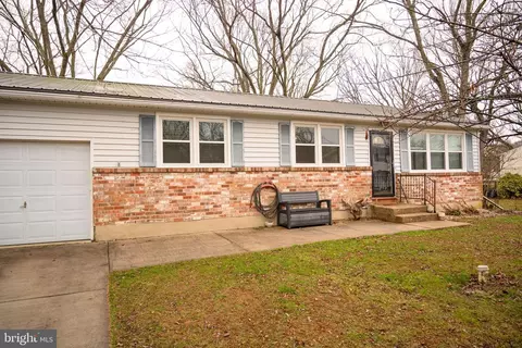 Exterior - 12 S Nace Ln, Dover, DE 19901 photo 1 of 4