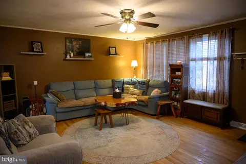 Living - 12 S Nace Ln, Dover, DE 19901 photo 1 of 1