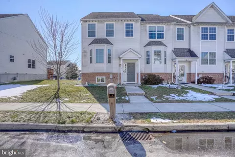 Exterior - 364 Tribbitt St, Dover, DE 19904 photo 2 of 3