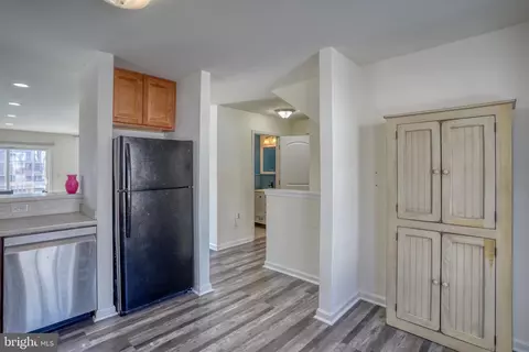 Entry Way - 364 Tribbitt St, Dover, DE 19904 photo 2 of 4