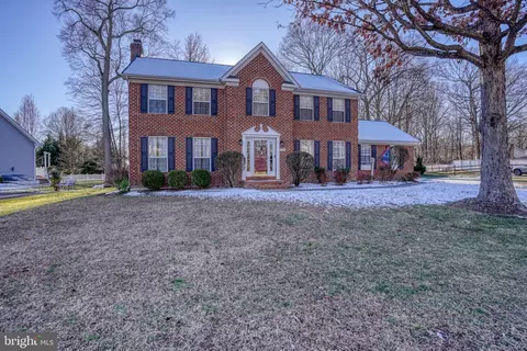Exterior - 108 Burning Tree Rd, Dover, DE 19904 photo 3 of 9