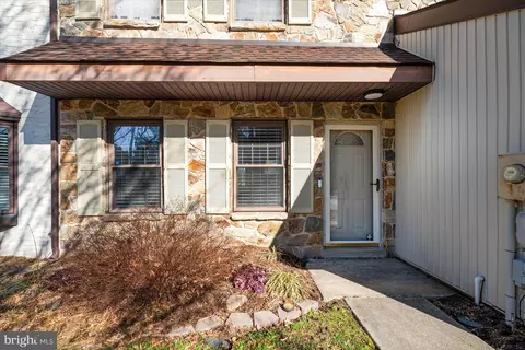 27 N Turnberry Dr, Dover, DE 19904 photo 8