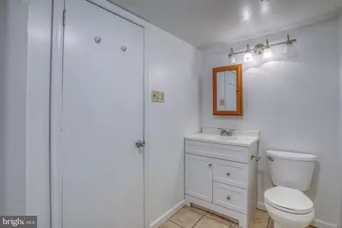 Bath - 74 Par Haven Dr, Dover, DE 19904 photo 1 of 3
