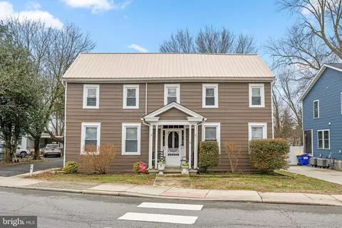 24 W David St, Frederica, DE 19946