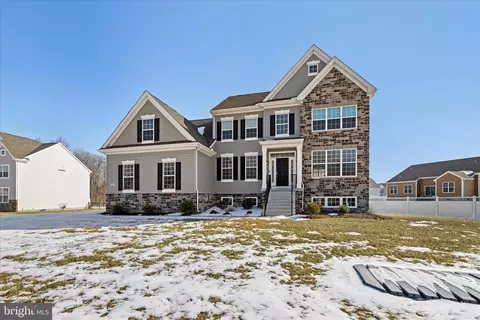 Exterior - 500 Quails Nest Dr, Dover, DE 19904 photo 4 of 7