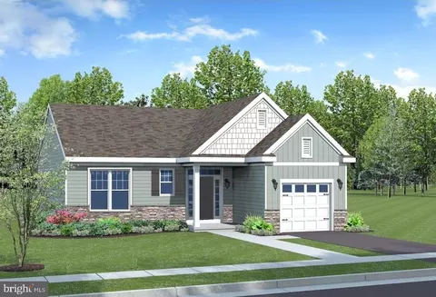 01 Fairmont Ln, Dover, DE 19904