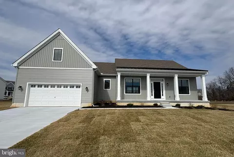 64 Obsidian Dr, Felton, DE 19943
