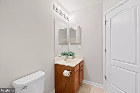 Bath - 268 N Red Haven Ln, Dover, DE 19901 photo 3 of 4