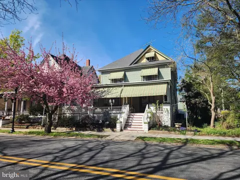 224 N State St, Dover, DE 19901