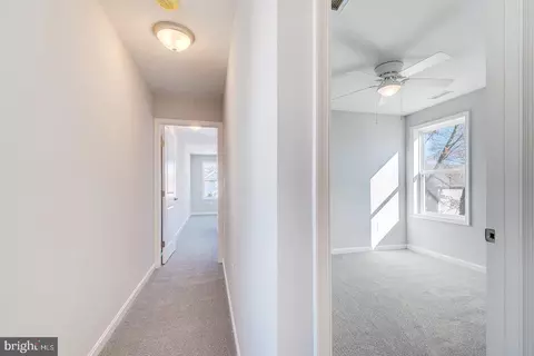 Entry Way - 209 N New St, Dover, DE 19904 photo 9 of 12