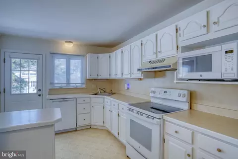 Kitchen - 1199 Charles Dr, Dover, DE 19904 photo 1 of 5