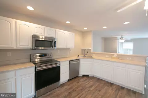 Kitchen - 17 Ward St, Harrington, DE 19952 photo 1 of 1