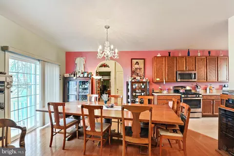 Dining - 42 Steeplechase Dr, Dover, DE 19904 photo 2 of 2