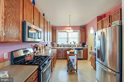 Kitchen - 42 Steeplechase Dr, Dover, DE 19904 photo 4 of 4