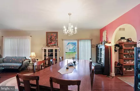 Dining - 42 Steeplechase Dr, Dover, DE 19904 photo 1 of 2