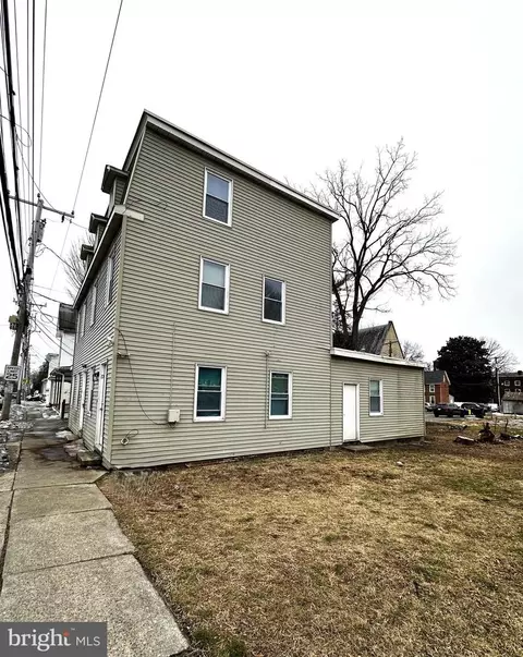 118 W Division St, Dover, DE 19901 photo 2