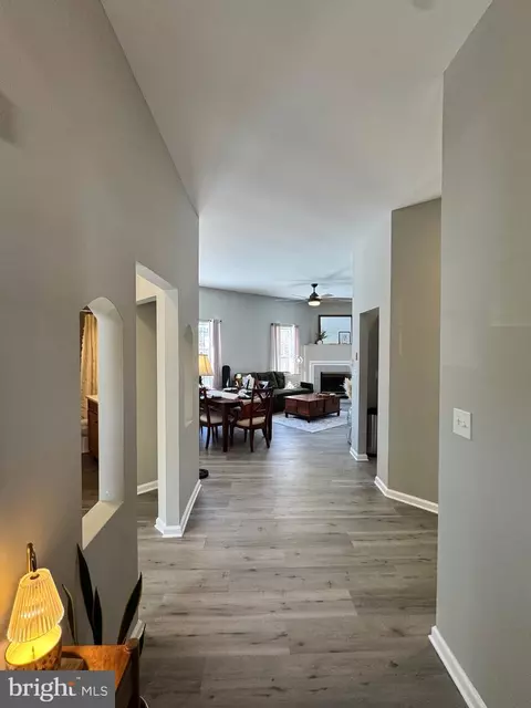 Entry Way - 211 Northdown Dr, Dover, DE 19904 photo 1 of 2