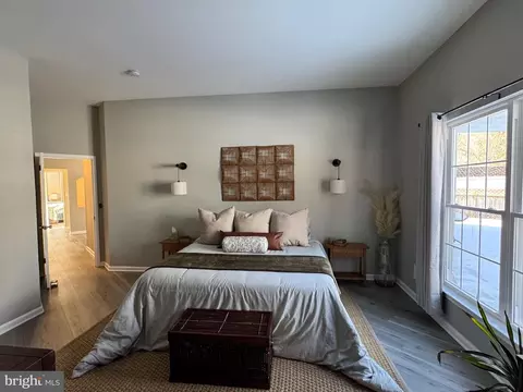Bedroom - 211 Northdown Dr, Dover, DE 19904 photo 2 of 4