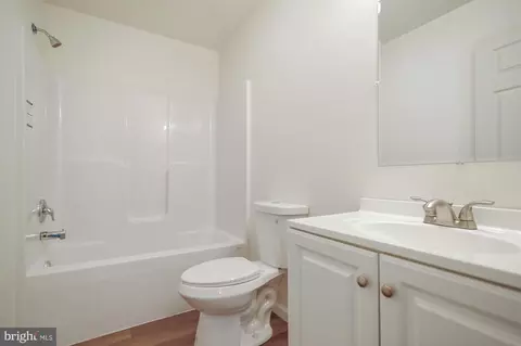 Bath - 185 N Governors Blvd, Dover, DE 19901 photo 2 of 2
